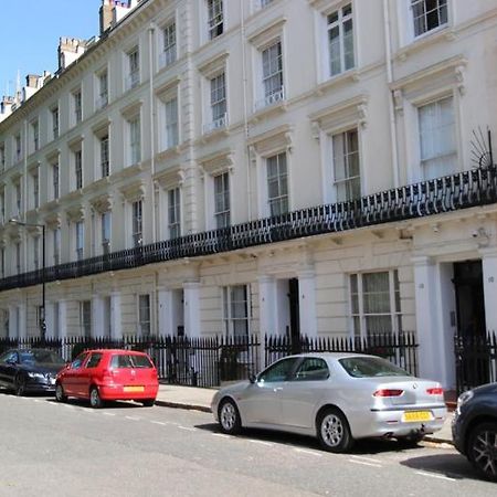 Stay In Serviced Apartments Queensway Londra Dış mekan fotoğraf