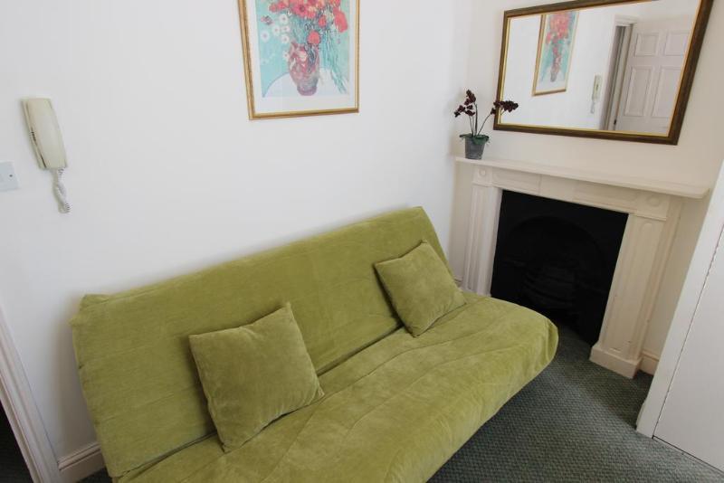 Stay In Serviced Apartments Queensway Londra Dış mekan fotoğraf
